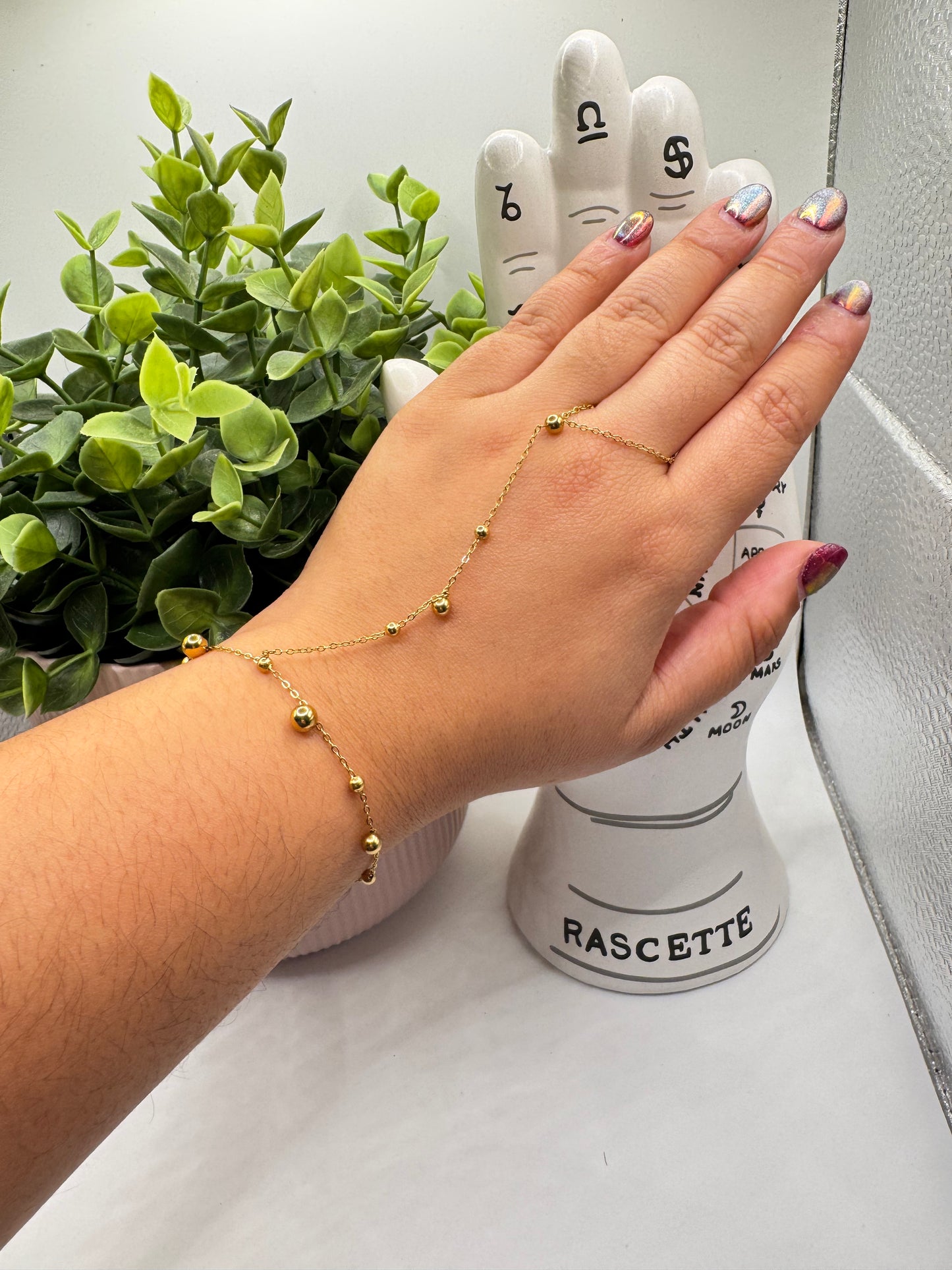 Cadena de mano Drops